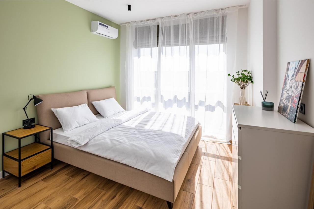 New Building On Shevchenko Street, Center Apartment Lviv Luaran gambar